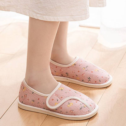 Plusock Adjustable Garden Quilted Fluffy Shoes - image 1